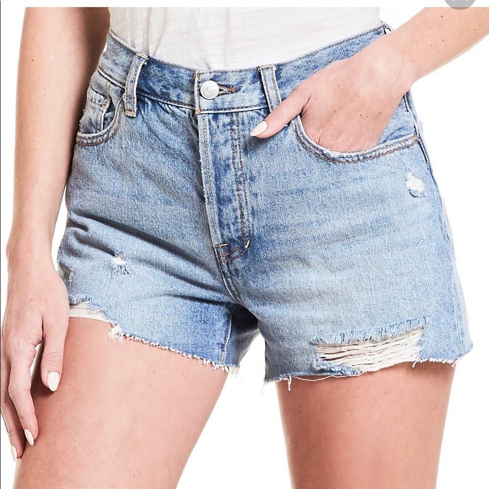 Free People Sofia Short Washed Denim 26